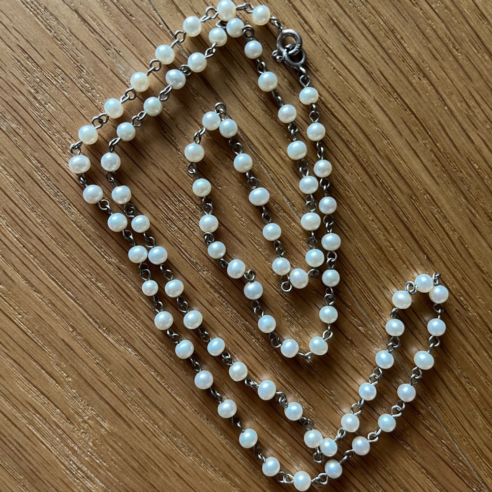 Pearl chain necklace